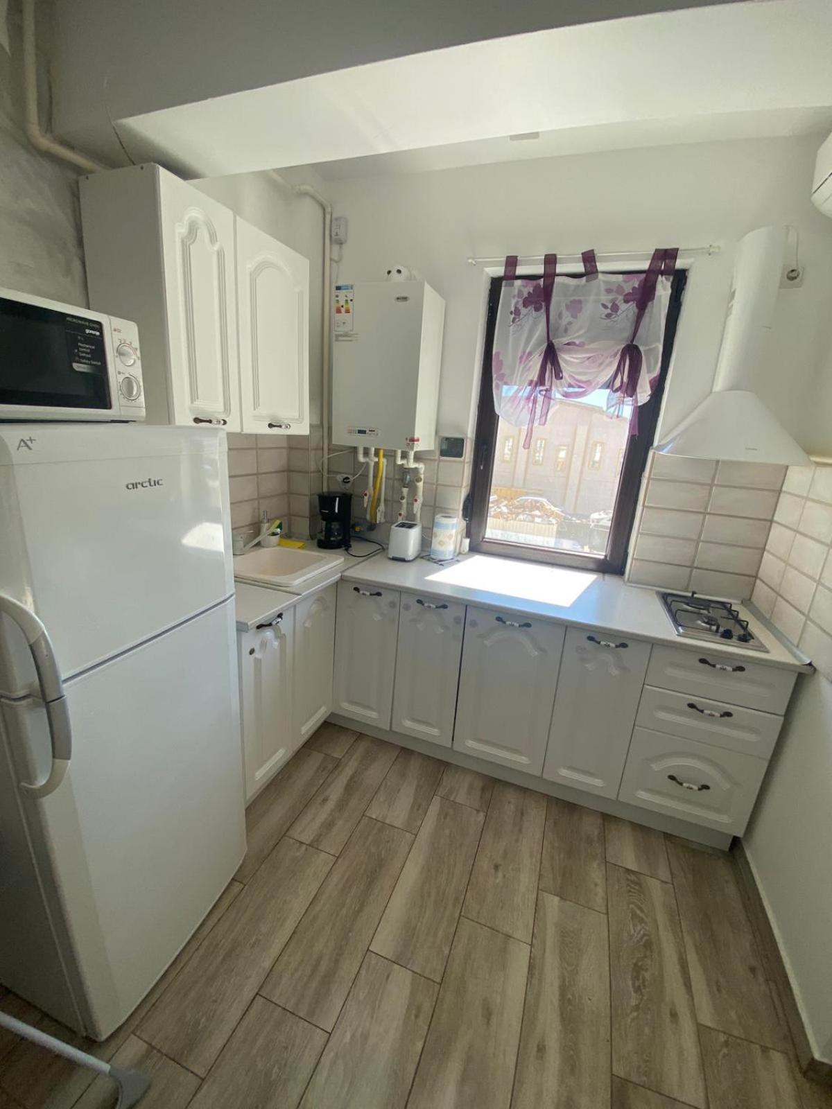 Apartament Andy Mamaia Nord 30 M De Plaja Navodari Exterior photo